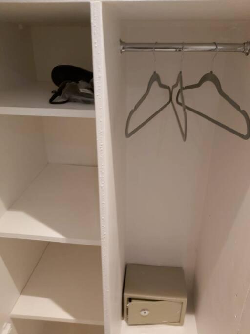 F2- Basement Studio Fits 1 Near Paddington Londra Esterno foto